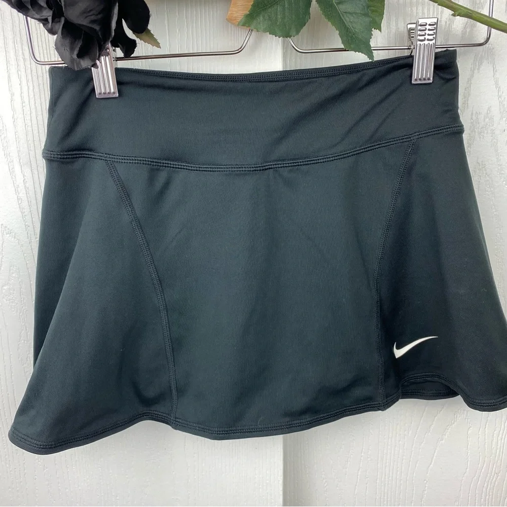 Black Nike Skort - Picture 7 of 10